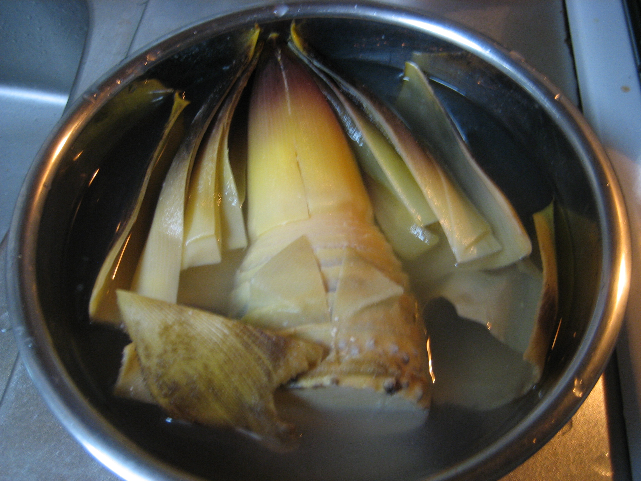 How To Boil Bamboo Shoots (Takenoko) Food in Japan
