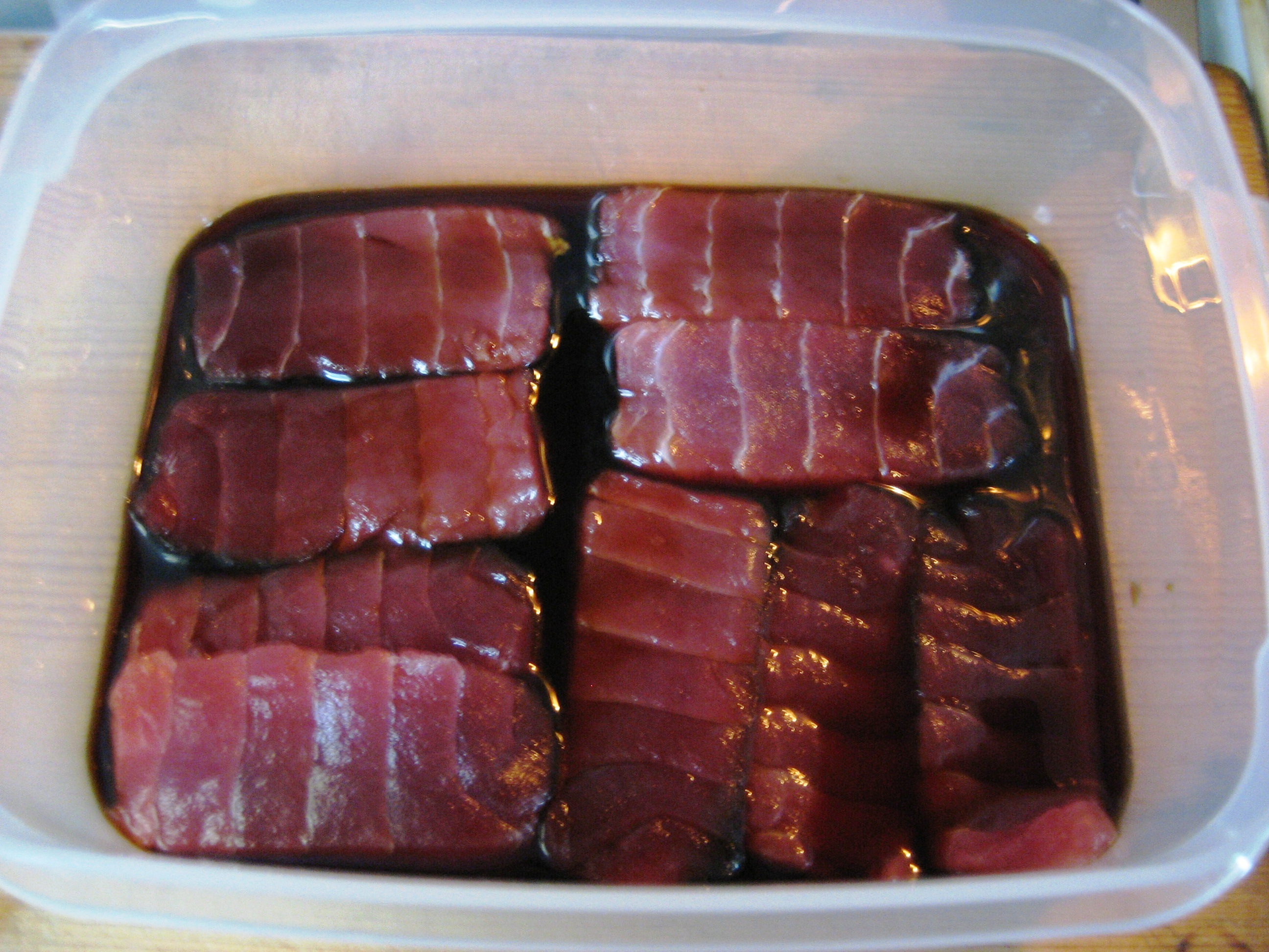 Soy Sauce Marinated Tuna Rice Bowl (Maguro Zuke Don) Food in Japan