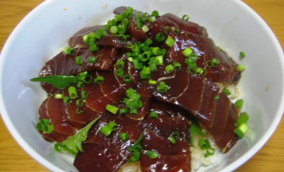 maguro zuke don