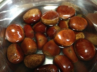 chestnuts / kuri